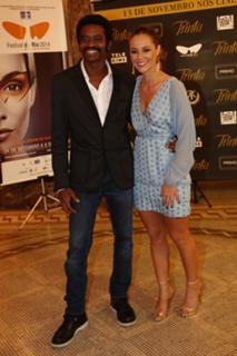 Paolla Oliveira feet photo thumbnail