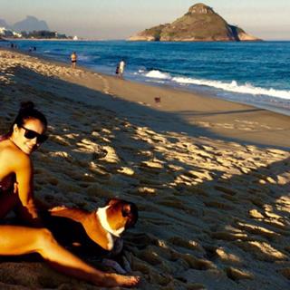 Paolla Oliveira feet photo thumbnail