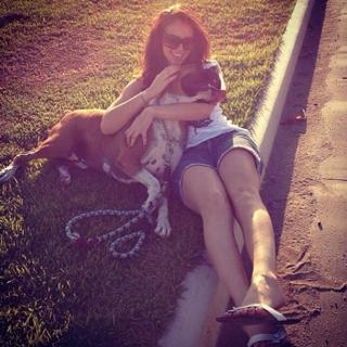 Paolla Oliveira feet photo thumbnail