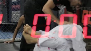 Paolla Oliveira feet photo thumbnail