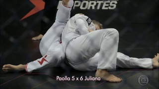 Paolla Oliveira feet photo thumbnail