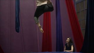 Paolla Oliveira feet photo thumbnail