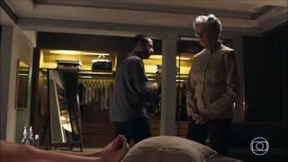 Paolla Oliveira feet photo thumbnail