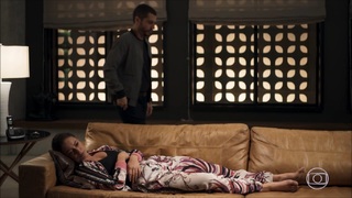 Paolla Oliveira feet photo thumbnail