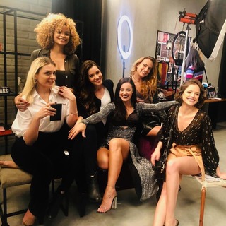 Paolla Oliveira feet photo thumbnail