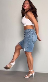 Paolla Oliveira feet photo thumbnail