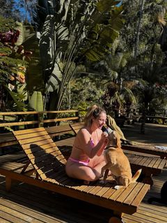 Paolla Oliveira feet photo thumbnail