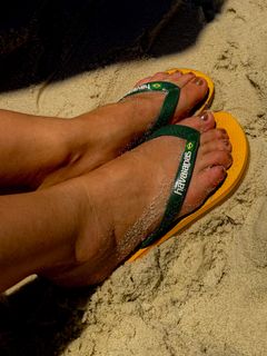 Paolla Oliveira feet photo 19