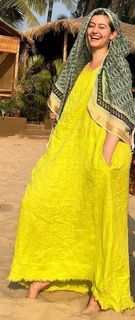 Pardis Ahmadieh feet photo 1