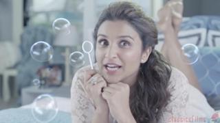 Parineeti Chopra feet photo thumbnail
