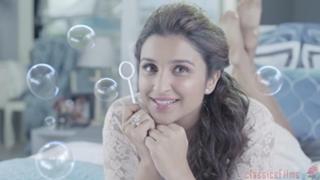 Parineeti Chopra feet photo thumbnail
