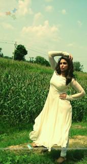 Parineeti Chopra feet photo thumbnail