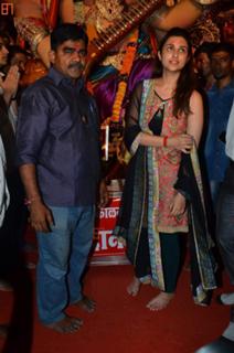 Parineeti Chopra feet photo thumbnail