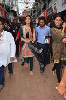 Parineeti Chopra feet photo thumbnail