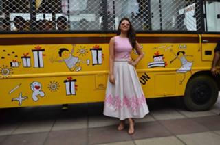 Parineeti Chopra feet photo thumbnail