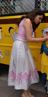 Parineeti Chopra feet photo thumbnail