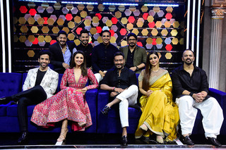 Parineeti Chopra feet photo thumbnail