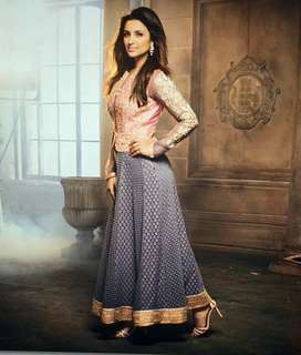 Parineeti Chopra feet photo thumbnail