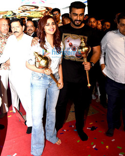 Parineeti Chopra feet photo thumbnail