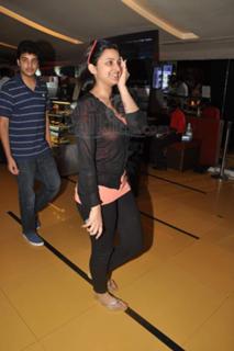 Parineeti Chopra feet photo thumbnail