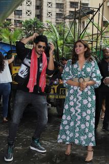 Parineeti Chopra feet photo thumbnail