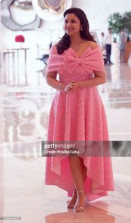 Parineeti Chopra feet photo 7