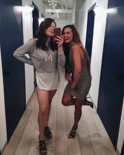 Paris Berelc feet photo thumbnail