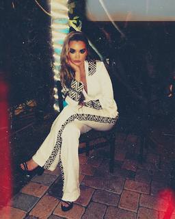 Paris Berelc feet photo thumbnail