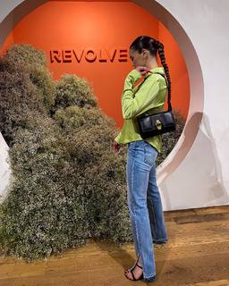 Paris Berelc feet photo thumbnail