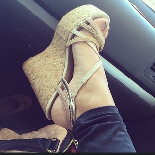 Paris Dylan feet photo 13