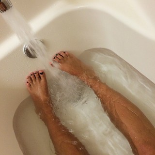 Paris Dylan feet photo 1