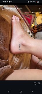 Paris Dylan feet photo 19