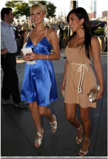 Paris Hilton feet photo thumbnail