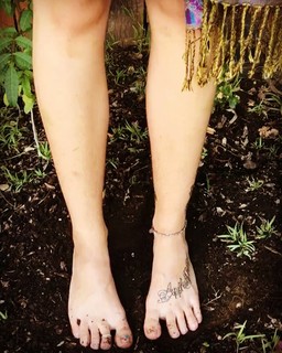 Paris Jackson feet photo thumbnail