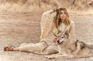 Paris Jackson feet photo thumbnail