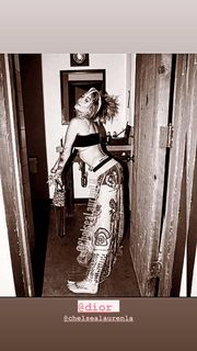 Paris Jackson feet photo thumbnail
