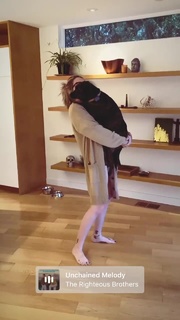 Paris Jackson feet photo thumbnail