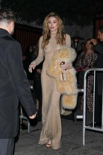 Paris Jackson feet photo thumbnail