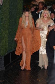 Paris Jackson feet photo thumbnail