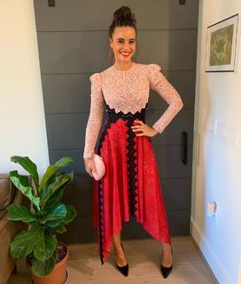 Parisa Fitz-Henley feet photo 13