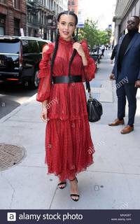 Parisa Fitz-Henley feet photo 12