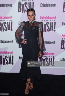 Parisa Fitz-Henley feet photo 4