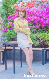 Park Bo-young feet photo 16