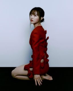 Park Bo-young feet photo 20