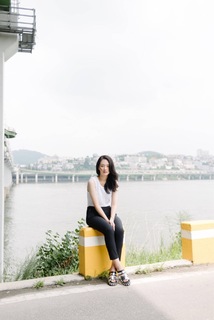 Park Gyuyoung feet photo thumbnail