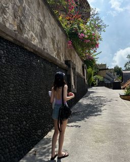 Park Gyuyoung feet photo thumbnail