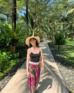 Park Gyuyoung feet photo thumbnail