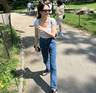 Park Gyuyoung feet photo thumbnail