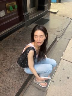 Park Gyuyoung feet photo thumbnail