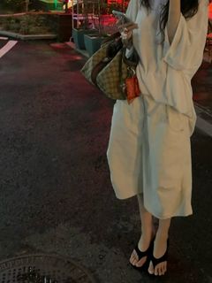 Park Gyuyoung feet photo thumbnail